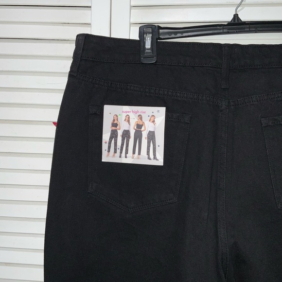 Simple Society Black Rhinestone Star Distressed Straight Jeans Size 17/33 - Picture 4 of 5